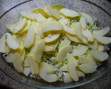 Foto del paso 1 de la receta: Dorada con salsa de manzanas y puerros