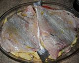 Foto del paso 3 de la receta: Dorada con salsa de manzanas y puerros