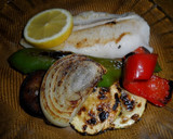Foto del paso 3 de la receta: Merluza y verduras a la plancha