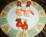 Foto del paso 2 de la receta: Brochetas de burguitos y langostinos