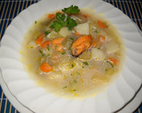 Foto del paso 4 de la receta: Menestra de patatas y manzanas con mejillones