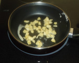 Foto del paso 1 de la receta: Canapés de manzana