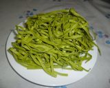 Foto del paso 4 de la receta: Tagliatelle de espinacas con salsa napolitana