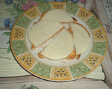 Foto del paso 1 de la receta: Canapés de mozzarella y anchoas