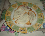 Foto del paso 2 de la receta: Canapés de mozzarella y anchoas