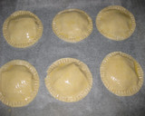 Foto del paso 4 de la receta: Empanadillas de calabacín y queso