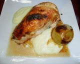 Foto del paso 6 de la receta: Pollo y cebollas al ajo con puré cremoso de patatas
