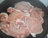 Foto del paso 1 de la receta Chuletas de cerdo con salsa de pimienta verde
