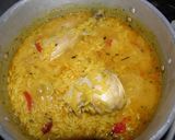A picture of step 4 of Grandma's Yellow Rice with Chicken.