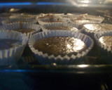 Foto del paso 2 de la receta: Madalenas de chocolate negro y blanco