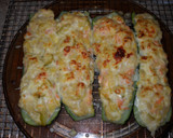 Foto del paso 5 de la receta: Calabacines rellenos de salmón ahumado