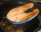 Foto del paso 3 de la receta: Salmón a la plancha a la naranja