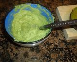Foto del paso 3 de la receta: Aguacates con queso roquefort