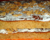 Foto del paso 7 de la receta: Coca de avellanas a la naranja con piñones