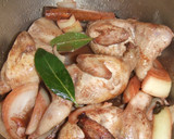 Foto del paso 2 de la receta: Codornices con caquis al Barolo