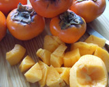 Foto del paso 1 de la receta: Mermelada de caqui-palosanto