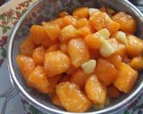 Foto del paso 3 de la receta: Mermelada de caqui-palosanto