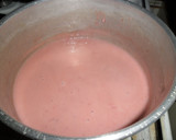 Foto del paso 6 de la receta: Budín de yogur de fresas