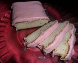 Foto del paso 9 de la receta: Budín de yogur de fresas