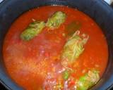 Foto del paso 8 de la receta Niños envueltos en hojas de col con salsa de tomate
