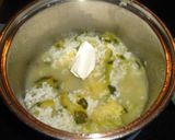 Foto del paso 2 de la receta: Crema de calabacín con piñones