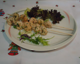 Foto del paso 5 de la receta: Brochetas de gambas al ajillo