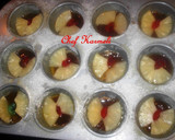 Foto del paso 7 de la receta: Volteaditos navideños de piña y cereza