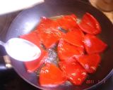 Foto del paso 1 de la receta: Salsa de pimientos de piquillo casera