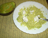 Foto del paso 2 de la receta: Aguacates rellenos de queso de cabra