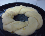 Foto del paso 3 de la receta: Rosca de reyes rellena