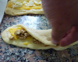 Foto del paso 4 de la receta: Rosca de reyes rellena de chocolate