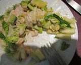 Foto del paso 1 de la receta: Ensalada de lechuga, palmitos, manzana y palta