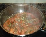 Foto del paso 2 de la receta: Gambas en salsa con whisky