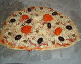 Foto del paso 3 de la receta: Pizza de jamón y sobreasada