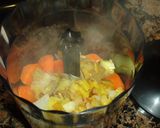 Foto del paso 3 de la receta: Crema de zanahorias, manzana, nabo y puerros