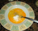 Foto del paso 1 de la receta: Crêpes rellenas con jalea de lima