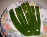 Foto del paso 1 de la receta: Merluza con pimientos y salsa de atún