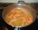 Foto del paso 3 de la receta: Gambas en salsa a la sidra