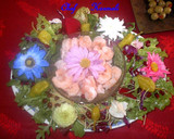 Foto del paso 6 de la receta: Ensalada orgánica de gambas con flores comestibles