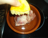 Foto del paso 1 de la receta: Galtes de porc asadas con brocolí y esparragos