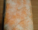 Foto del paso 4 de la receta: Tarta de zanahorias y sobaos