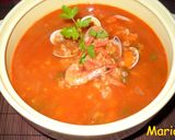 Foto del paso 4 de la receta: Sopa de tomate con marisco y arroz