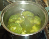 Foto del paso 1 de la receta: Brócoli con nueces y queso