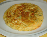 Foto del paso 3 de la receta: Tortilla de brócoli, pavo y chorizo