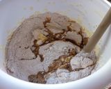 Foto del paso 2 de la receta: Muffins de chocolate rellenos con bombones