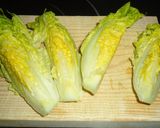 Foto del paso 1 de la receta: Cogollos de lechuga con espárragos