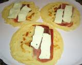 Foto del paso 3 de la receta Crêpes con queso brie y jamón serrano
