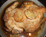 Foto del paso 3 de la receta: Pollo a las hierbas secas con lima