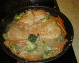 Foto del paso 3 de la receta: Pechugas de pollo con verduras