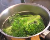 Foto del paso 1 de la receta: Brócoli con bechamel